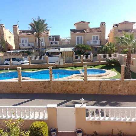 Prázdninový dům Charming In Private Urbanization Royal Interpark Torrevieja